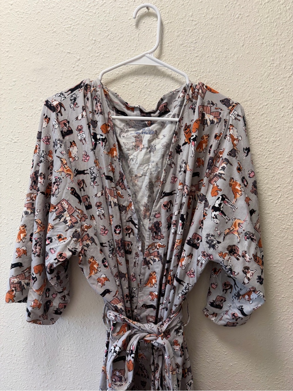 Vera Bradley dog show Gray Robe - Picture 2 of 9